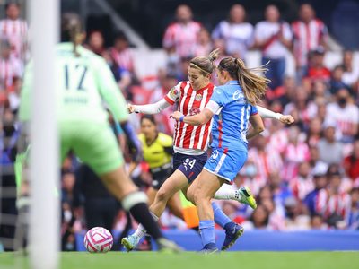 Chivas femenil derrotó 1-0 a Cruz Azul en el partido de ida de los cuartos de final