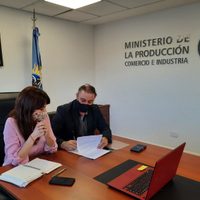 Las autoridades de Santa Cruz firmaron un acuerdo para beneficiar a los trabajadores de la minería