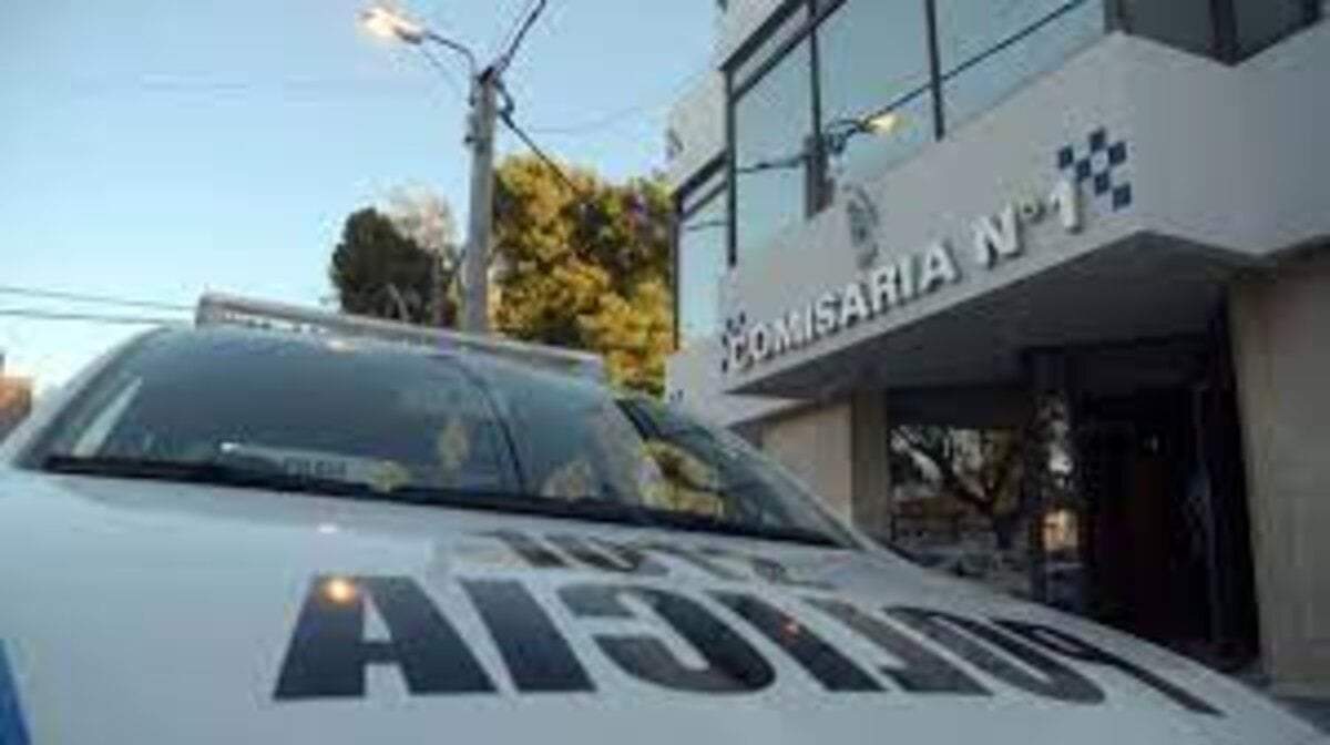 Policía de Neuquén - Comisaría Primera. Fuente (Policía de Neuquén).