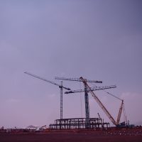 El CCE exige a López Obrador 'honrar contratos” del NAICM