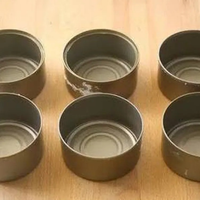 No tires las latas de atún: con eso y un tubo de cartón, creá este porta colitas de pelo re coqueto