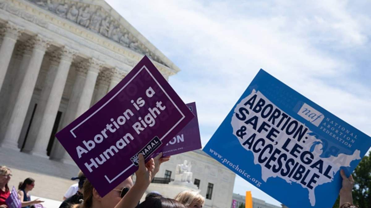 Protesta contra la nueva ley que restringe el derecho a interrumpir el embarazo en Texas. Fuente: (Twitter)