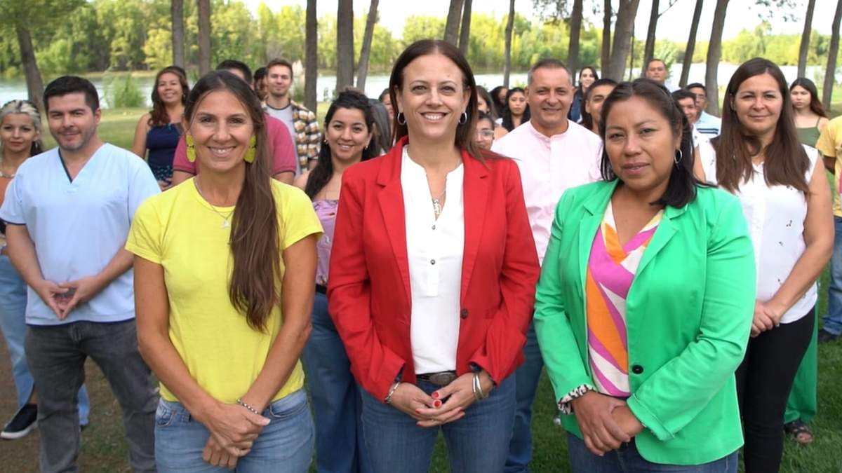 Mercedes Lamarca junto a Cecilia Maletti y Gladys Aballay. Fuente: (Twitter).