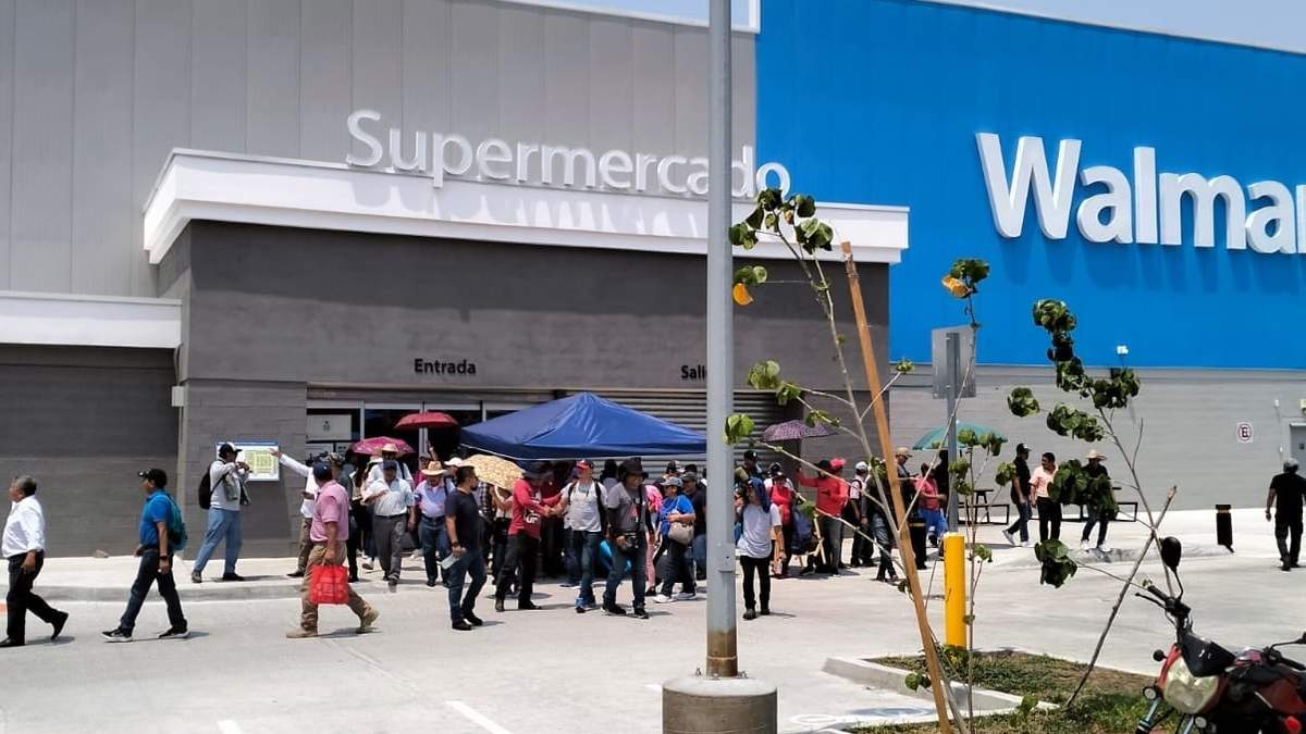 El bloqueo de la CNTE en Walmart