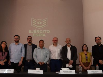 Acerca de "Periodistas y activistas exigen a FGR esclarecer espionaje con Pegasus hecho por Sedena"