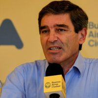 Dengue: Fernán Quirós aseguró que en la Ciudad el brote entró en “la fase final”