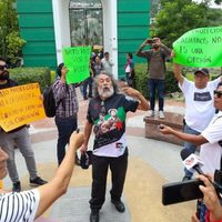 Reporteros protestan en Chilpancingo; denuncian intento de censura contra el medio “El Tlacolol”