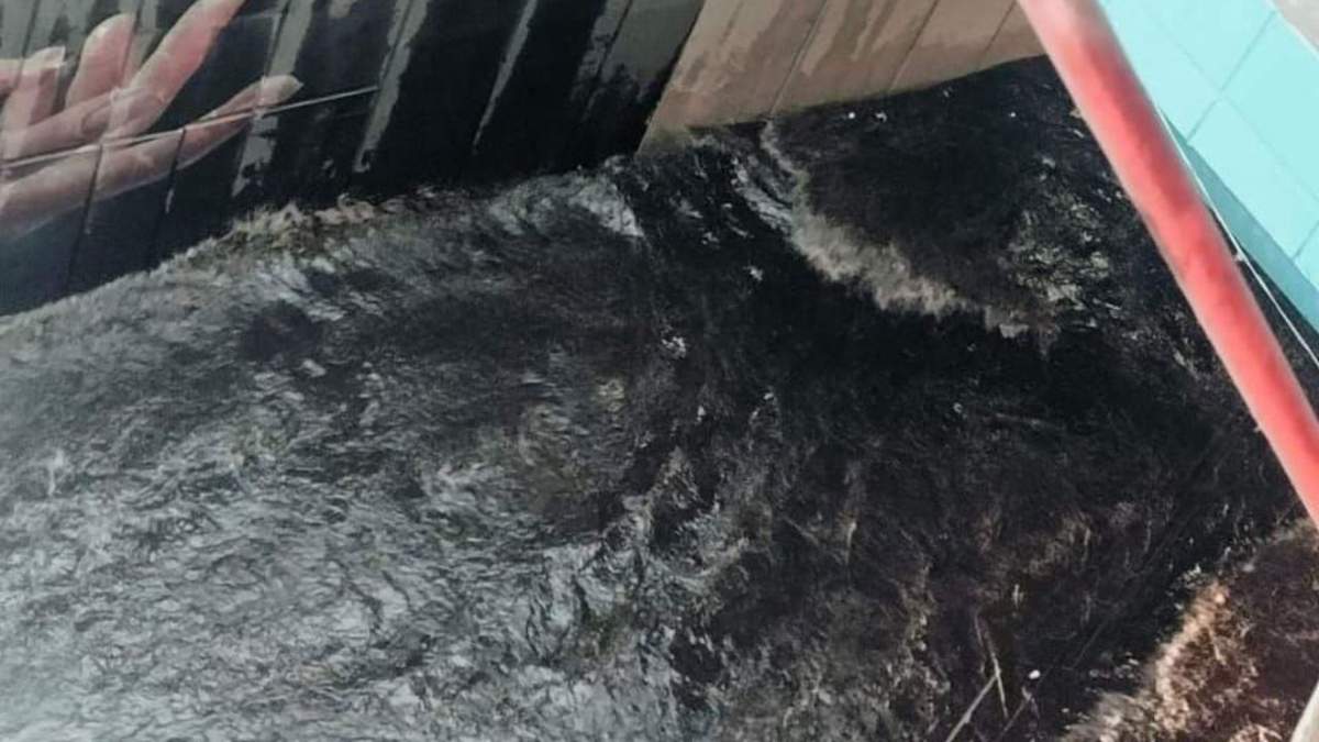 Lluvias inundan el Circuito Interior y un tramo de la Avenida Oceanía