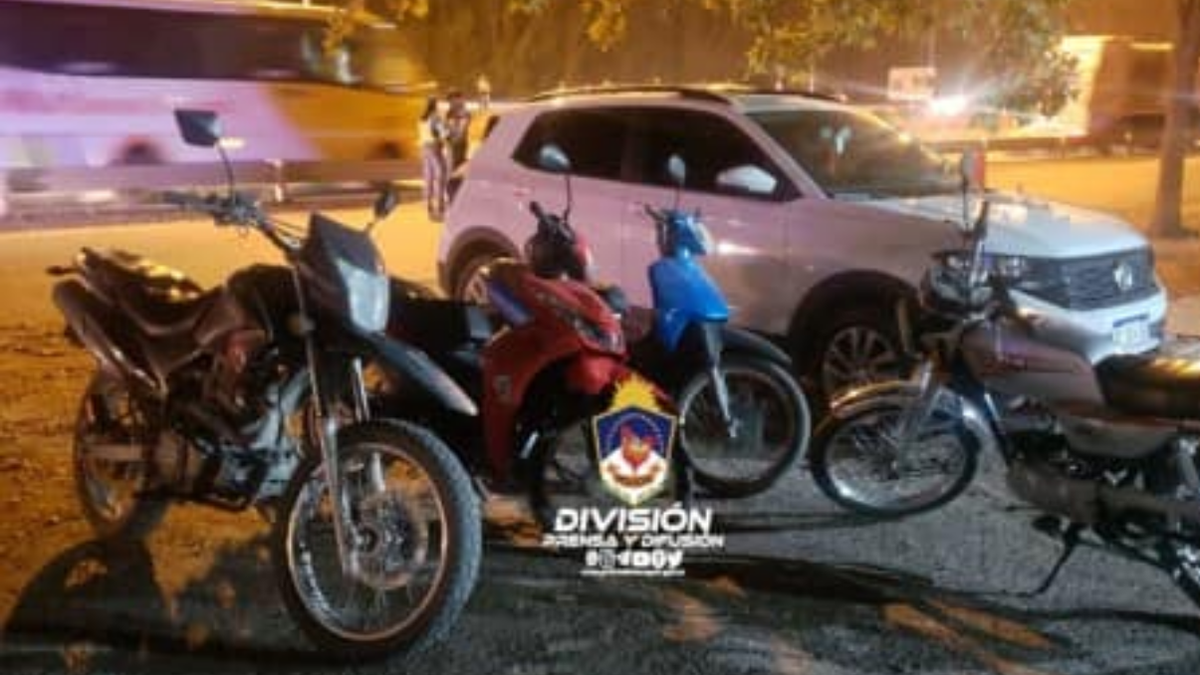 Control vehicular en ruta 7. Fuente: (Prensa Policía)