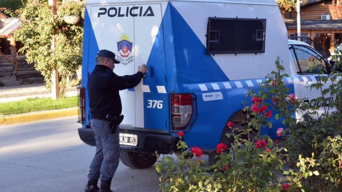 Efectivos de la Comisaría Tercera llevaron a cabo el procedimiento. Fuente: (Facebook)
