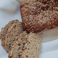 Pan nube de lino, fácil y rápido para un desayuno nutritivo sin harinas refinadas