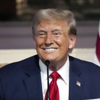 Justicia de EU aplaza la sentencia por soborno a Trump en el caso Stormy Daniels