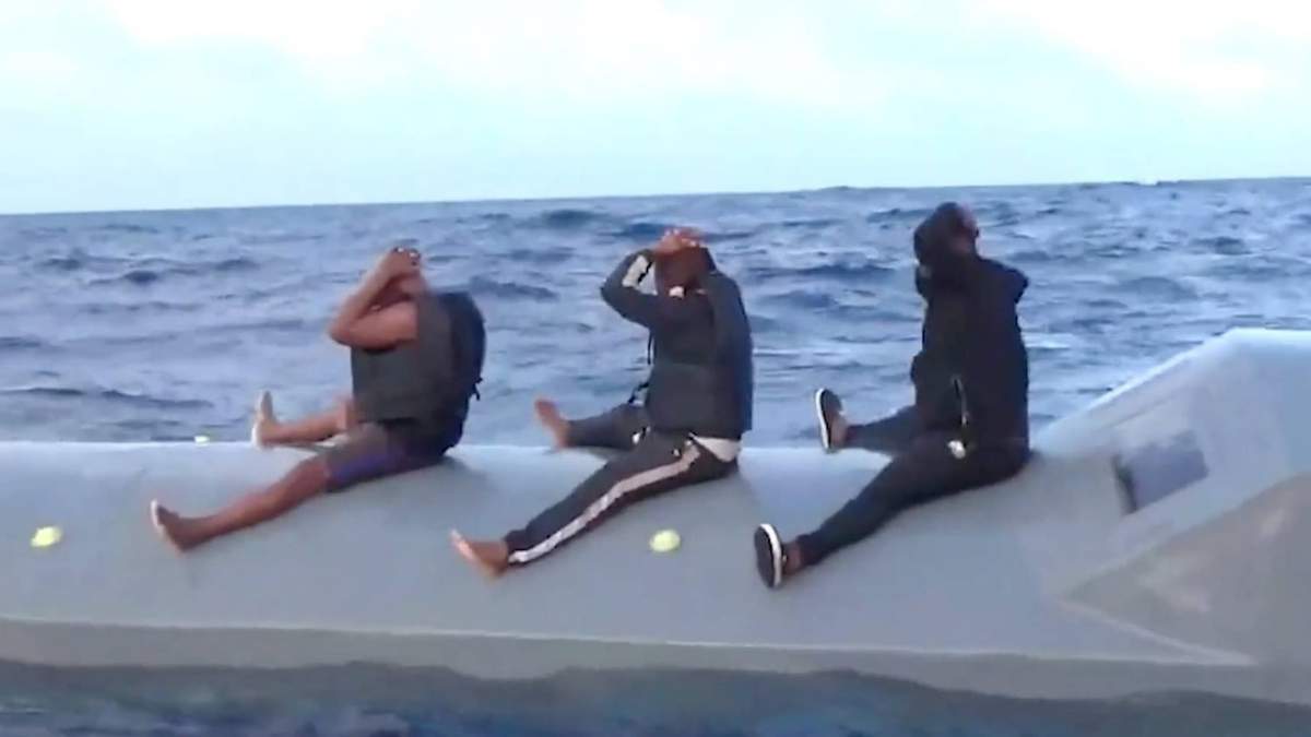 Los tres tripulantes colombianos detenidos