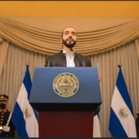 Bukele fustiga a la prensa; 'dejen de estigmatizar”, responde Reporteros Sin Fronteras
