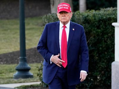 Trump asegura que si las empresas se trasladan a EU no habrá aranceles