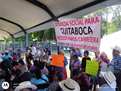 “Somos los olvidados de siempre”: Tarámaris piden justicia social a AMLO en su visita a Sinaloa