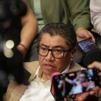 Saúl Monreal descarta pedir licencia por sus aspiraciones a la gubernatura de Zacatecas