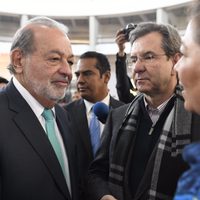 Slim declina hablar de su relación con AMLO tras cancelación del NAIM