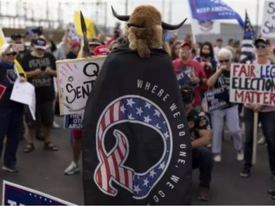 El FBI alerta que los "soldados virtuales" del movimiento QAnon podrían volverse más violentos