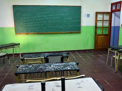 El Gobierno reconoció que entre 80 y 90 escuelas de Neuquén tienen problemas edilicios