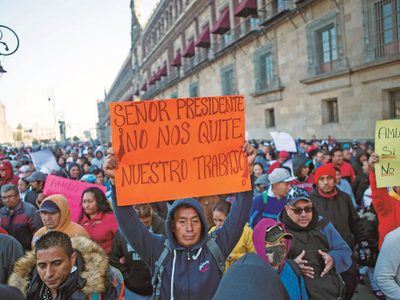 Desdén, su rasero en la administración pública