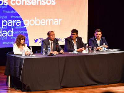 Omar Gutiérrez expuso en la Maratón de Comunicación Política