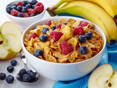 Corn flakes caseros: hacé tus propios copos de maíz súper fáciles y deliciosos, con tan solo 2 ingredientes