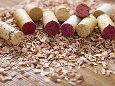 No tires los corchos usados y creá estas fabulosas macetas trendy y súper fáciles