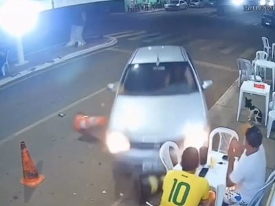 Una mujer atropella a su novio por irse a beber con sus amigos (Video)