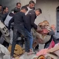 ¿Qué fue lo que pasó realmente con los paramédicos masacrados por Israel en Gaza?