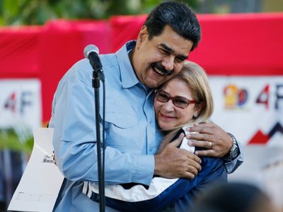 Acusan a formalmente a Maduro, su familia y otros líderes venezolanos de narcotráfico y terrorismo