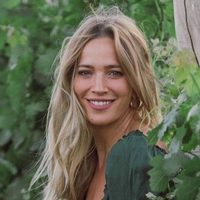 Luisana Lopilato lleva el look motoquero a otro nivel con esta campera que todas queremos en el placard