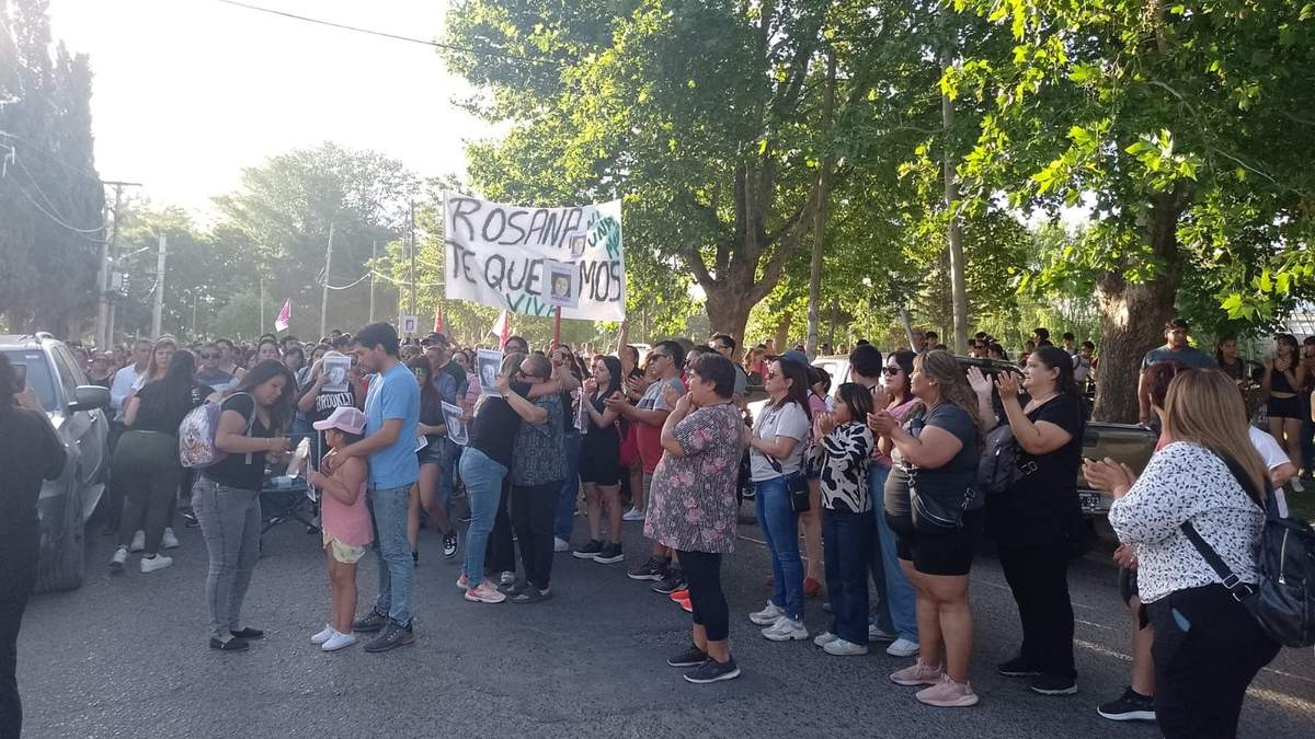 Pedido por la aparición de Rosana Artigas. Fuente: (Facebook)