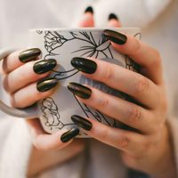 Nail Art para uñas cortas: 12 diseños minimalistas que vas a querer probar este otoño-invierno