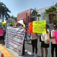 En un Acapulco sumido en la violencia, AMLO inaugura Tianguis Turístico afirmando que inseguridad "va a la baja"