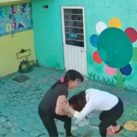 Padres golpean y encañonan a maestra de kínder en Edomex: "A mi hijo no lo vuelves a tocar"