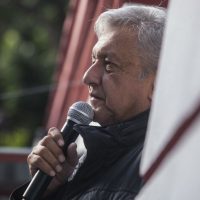 El camino empedrado de López Obrador