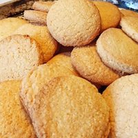 Galletitas de coco y naranja: poné la pava y prepará la versión más crujiente y deliciosa para tomar los mates
