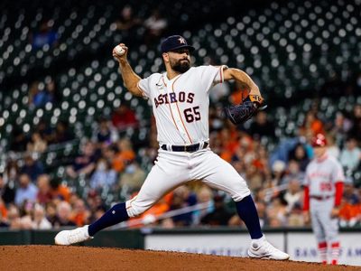 José Urquidy, primer mexicano en jugar tres series mundiales