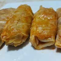 Rolls de repollo rellenos de carne picada: resolvé tu próxima comida con esta receta rica y saludable