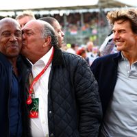 Tom Cruise felicitó al papá de "Checo" Pérez por segundo lugar en GP de Gran Bretaña (Video)