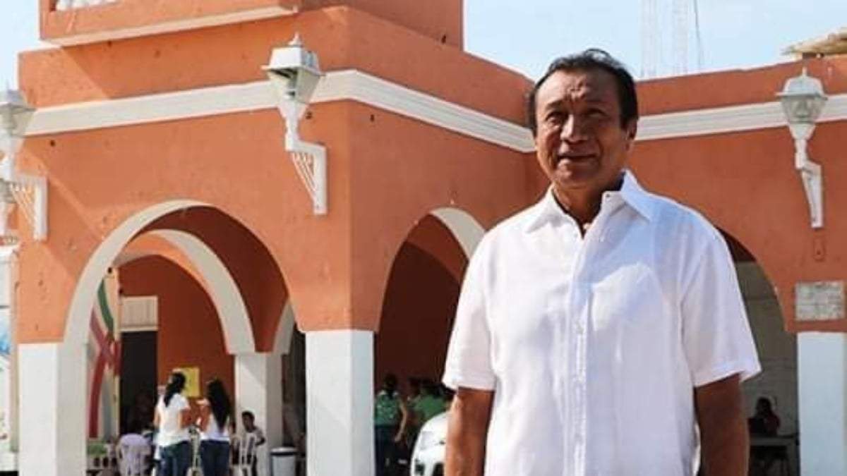 El exalcalde de Celestún, Leonel Rosado Mena