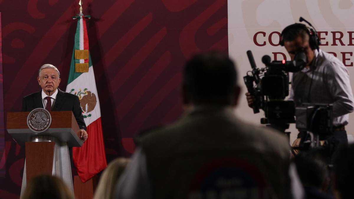 El mandatario durante la conferencia matutina