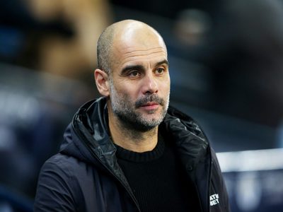 Pep Guardiola respondió ante el interés del Barcelona por una joven promesa del City
