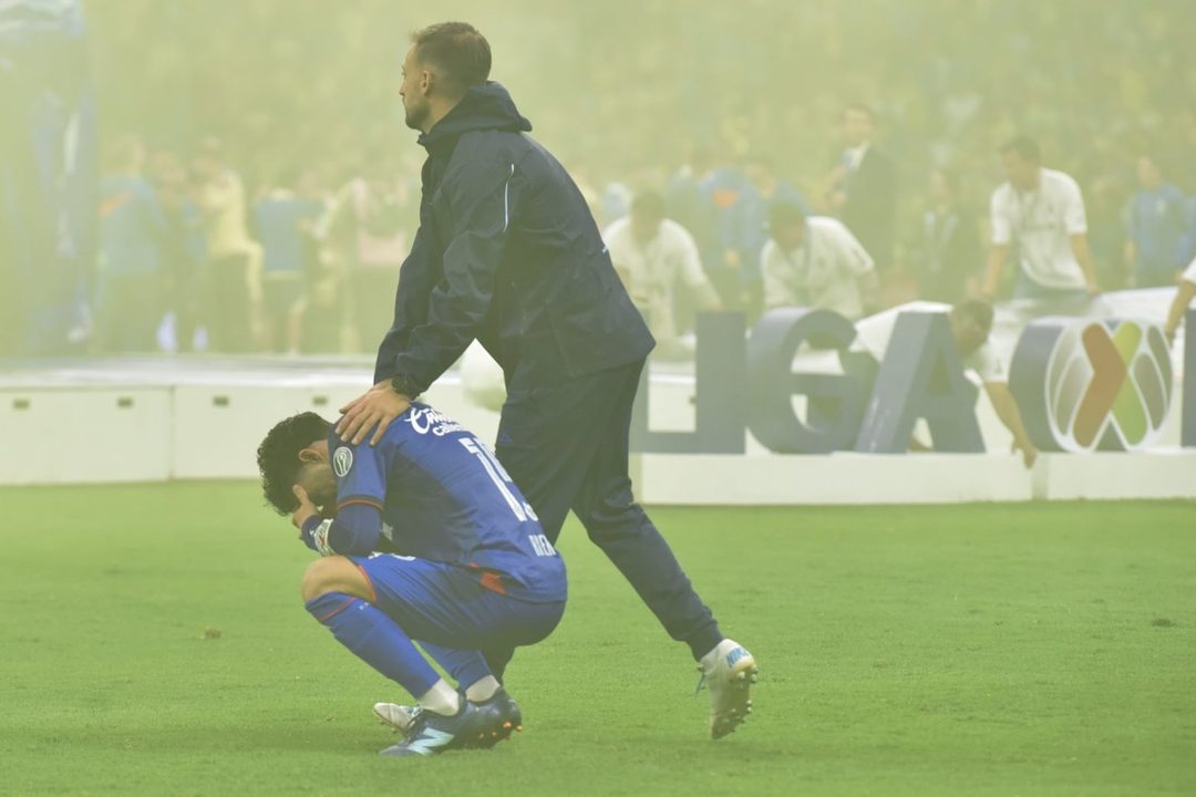 America-Cruz-Azul-15