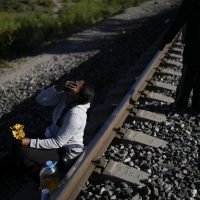 Oleada migrante que suspendió operación de trenes de Ferromex inicia en Panamá
