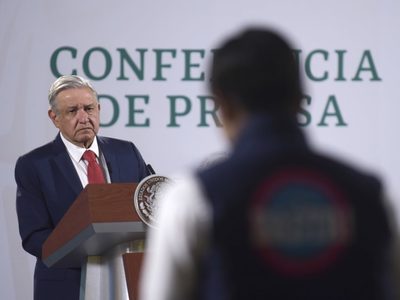 AMLO reta a Loret: "Te cambio la plusvalía de la finca de Palenque por tu departamento en EU"