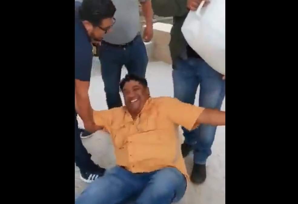 Donato Vargas fue captado en estado de ebriedad