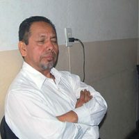 Pobladores retienen a funcionarios de Nuevo San Juan; exigen la aparición con vida de tres jóvenes
