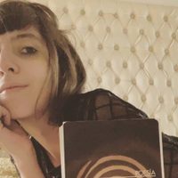 “Entre misiles que tiraban”: Florencia Kirchner y un conmovedor descargo en este día tan especial